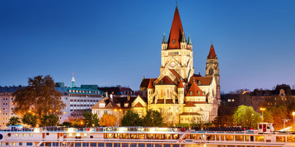 Germany & Austria Alcohol-Free Wine Tour by HOOKED TRAVEL
